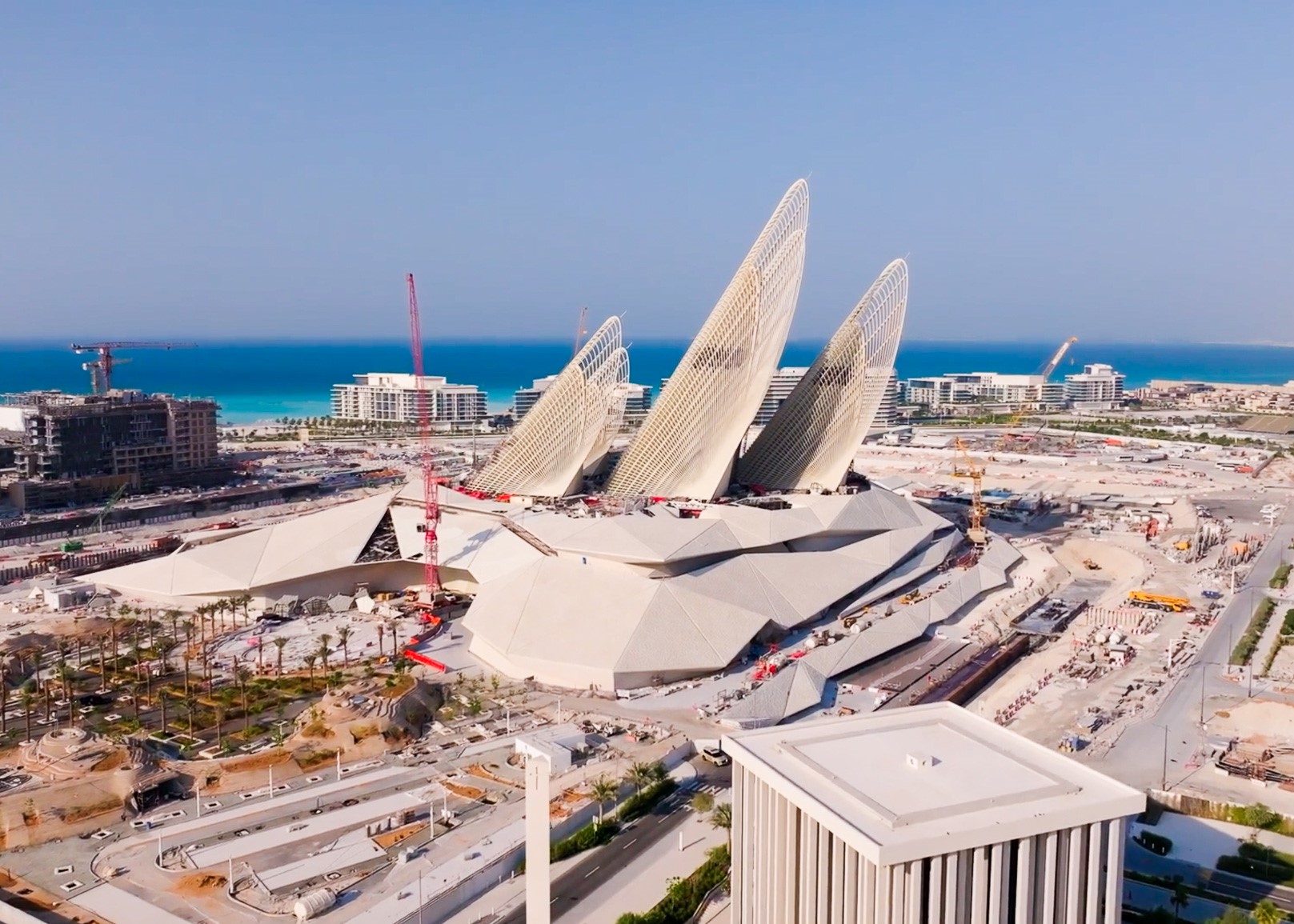 15_BESIX ZNM_Copyright Abu Dhabi Media Office.jpg